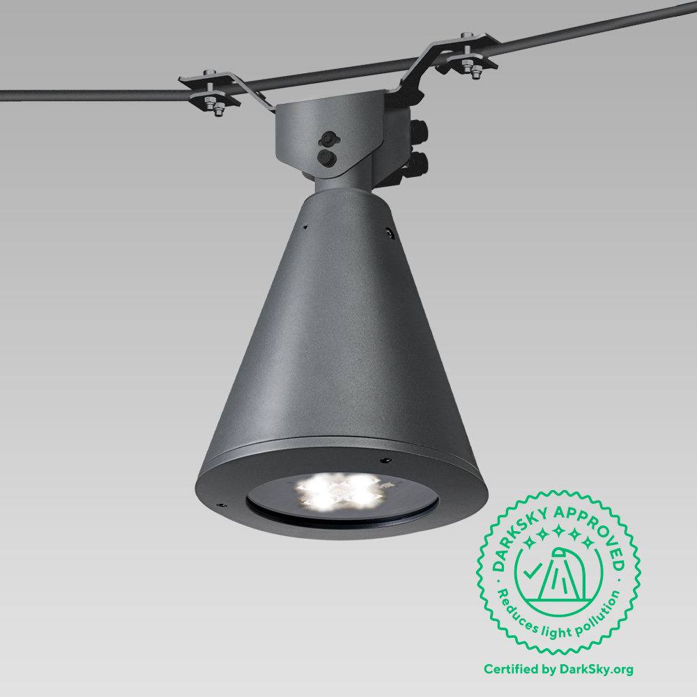 Urban lighting catenary luminaire with a classic conical-shape design