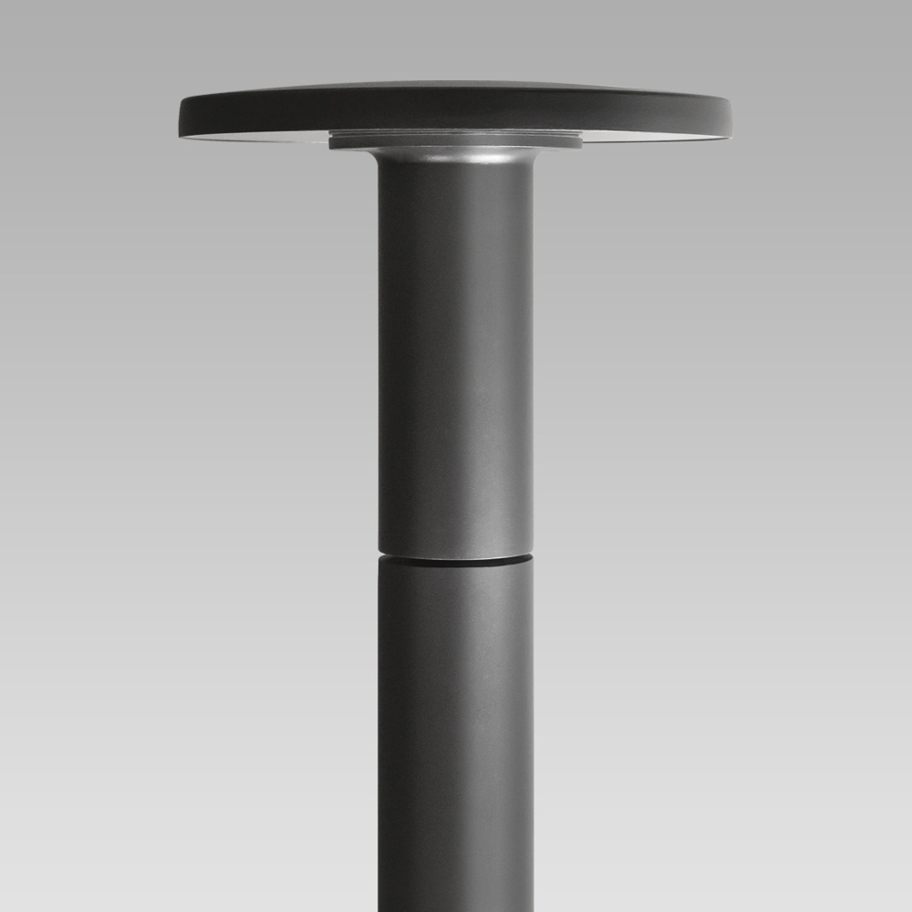 Essential design urban lighting luminaire, with high visual comfort and no light pollution